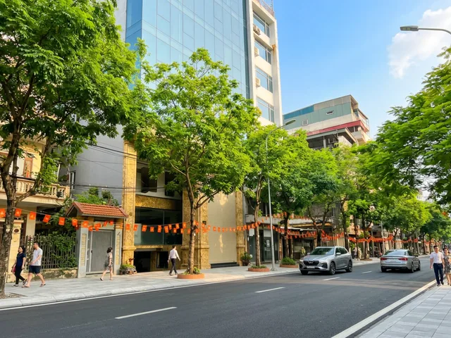 BÁN NHÀ MẶT PHỐ THƯỢNG ĐÌNH, MẶT TIỀN RỘNG, KINH DOANH MỌI LOẠI HÌNH, 67m², MT 5m, 25 TỶ