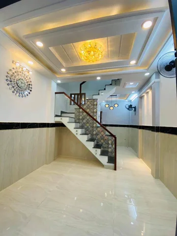 Nhà 3 tầng, gần Sacombank Lạc Long Quân, Tân Bình, 3.2 tỷ
