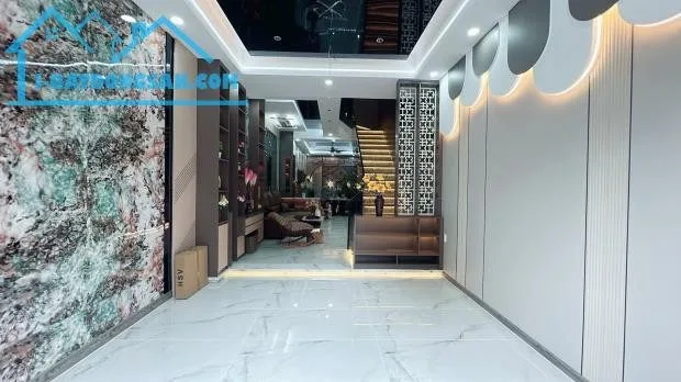 🏙️ SHOPHOUSE MẶT TIỀN – ĐẦU TƯ MỘT LẦN, KHAI THÁC GIÁ TRỊ LÂU DÀI