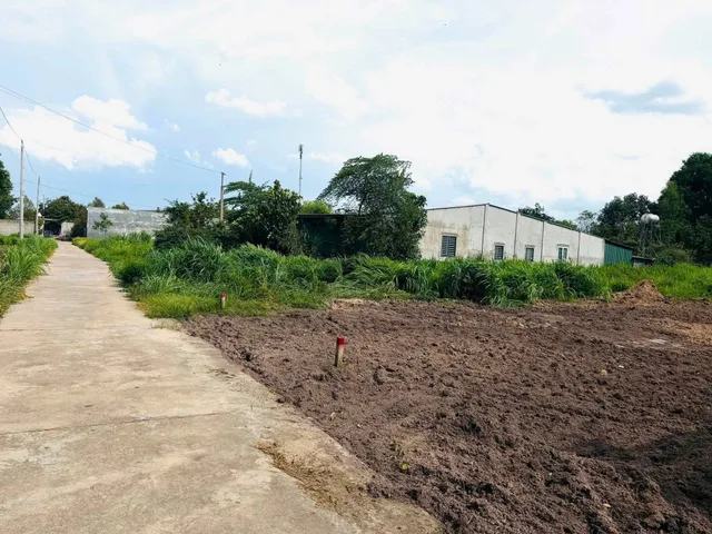 Bán Đất 225m2 có sẵn 50 m2 thổ cư giá 590 triệu tại Xã Minh Thành Thị xã Chơn Thành Bình Phước