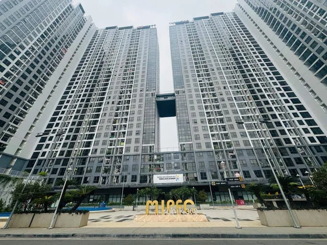 Mipec Xuân Thủy 124m² căn góc 3PN  trọng, AEON dưới chân tòa, sổ đỏ chính chủ, chỉ 17 tỷ
