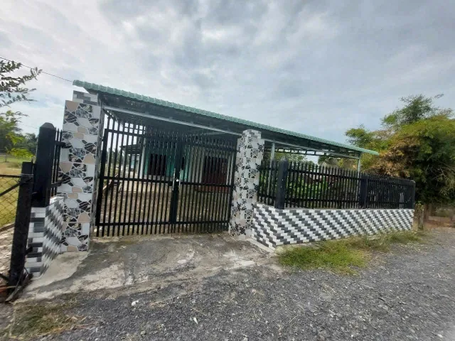 Bán Nhà riêng 455m2 giá 1.35 tỷ tại Đường Bàu Sen Xã Hòa Khánh Đông Huyện Đức Hòa Long An