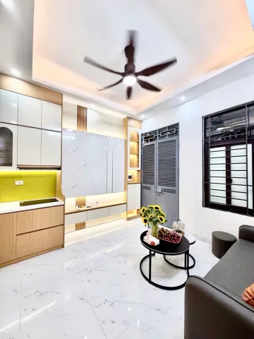 ĐẤT LÀNH TỤ KHÍ TÔN ĐỨC THẮNG - NGÕ NÔNG THOÁNG SÁNG BA MẶT KHÔNG GIAN - 5 TẦNG BAN CÔNG ĐÓN NẮNG GIÓ VƯỢNG CHO SỨC KHỎE