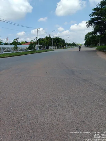 Bán Đất 200m2 có sẵn 100 m2 thổ cư giá 290 triệu tại Đường Xã Minh Long Xã Minh Long Thị xã Chơn Thành Bình Phước