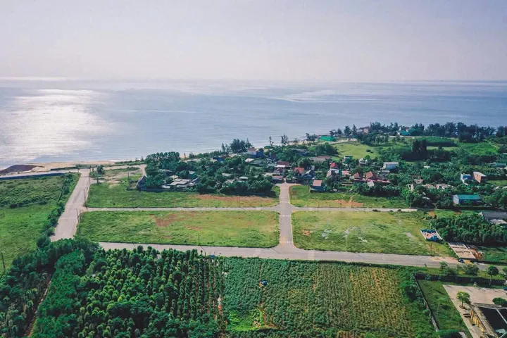 🔥 BÁN ĐẤT ĐẤU GIÁ  BIỂN CỬA TÙNG – VỊ TRÍ ĐẸP, TIỀM NĂNG ĐẦU TƯ CAO
