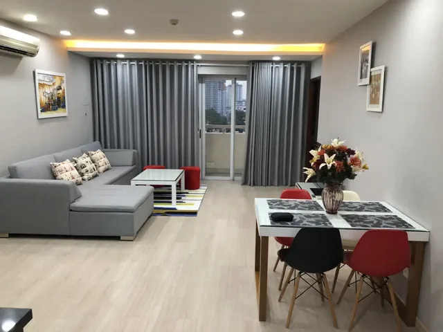 Giảm Giá Bán Gấp Căn Hộ Hùng Vương Plaza Quận 5 - 130m² (3PN, 3WC) - Sổ Hồng Riêng - Chỉ 9.4 Tỷ