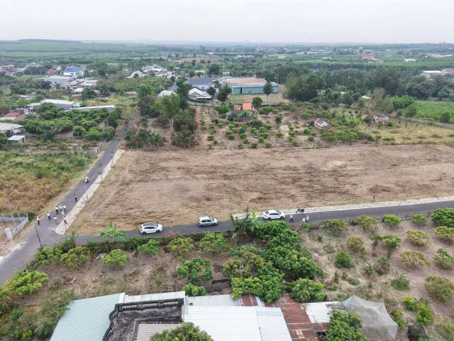 Bán Đất 350m2 có sẵn 100 m2 thổ cư giá 1.55 tỷ tại Đường Tỉnh Lộ 329 Xã Hòa Hội Huyện Xuyên Mộc Bà Rịa - Vũng Tàu