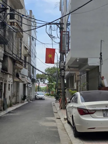 Bán Nhà riêng 35m2 có sẵn 35 m2 thổ cư giá 15.5 tỷ tại Đường Hồ Ba Mẫu Phường Phương Liên Quận Đống Đa Hà Nội