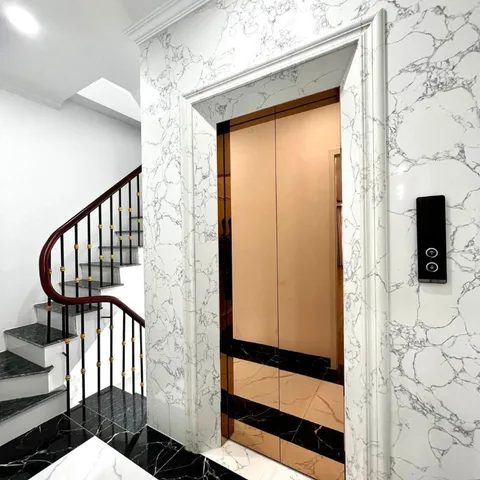 Nhà phân lô Hoàng Văn Thái, 50m2, MT6m, 5 tầng, Giá 12.99 tỷ - 1 phút ra ô tô  đỗ, ngõ thông nhiều phía