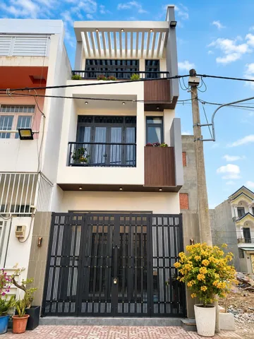 Bán Nhà riêng 50m2 có sẵn 50 m2 thổ cư giá 4.3 tỷ tại Đường Long Thuận Phường Long Phước Quận 9 TP. Hồ Chí Minh