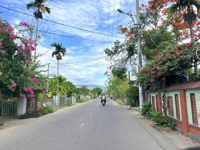 LÔ ĐẤT HOÀ TIẾN - MẶT TIỀN ĐƯỜNG NHỰA 10M - GIÁ NHỈNH 1,3xx TỶ
