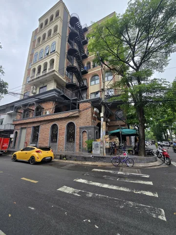 Bán Tòa nhà - Building 241m2 có sẵn 241 m2 thổ cư giá 80 tỷ tại Đường Số 7 Phường Tân Kiểng Quận 7 TP. Hồ Chí Minh