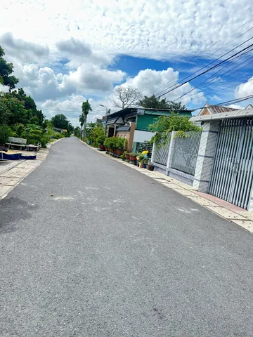 Bán Đất  Ngộp 186m2 có sẵn 186 m2 thổ cư giá 1.25 tỷ - Xã Tân An Hội Huyện Củ Chi TP. Hồ Chí Minh