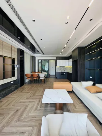 Ngọc Thụy – 55m²- Mặt ngõ thông – 7 tầng thang máy – Gara ô tô – Full nội thất