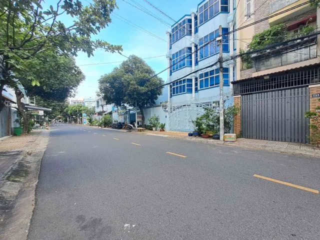 SIÊU PHẨM ĐẤT HỒNG LẠC – GẦN NGÃ TƯ BẢY HIỀN – QUỸ ĐẤT 547M² – NGANG 11M – CHỈ 40.5 TỶ