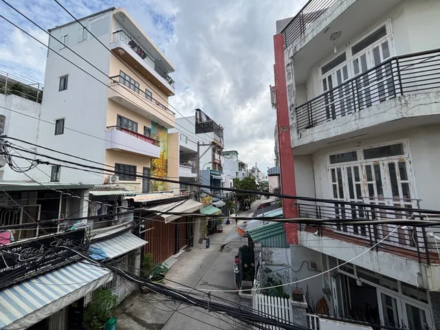 Bán Nhà 3 Tầng  Đường Lê Văn Quới - Phường Bình Trị Đông