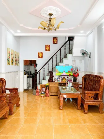 CHỈ 3 ĐỒNG HƠN CÓ NHÀ 3 TẦNG 30M2, HẺM RỘNG THOÁNG, SÁT CÔNG THƯƠNG
