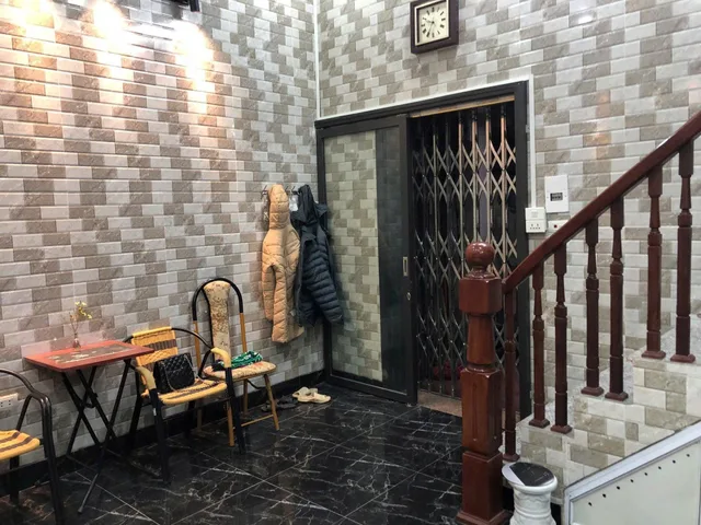 Cho thuê Nhà Ngõ 142 Yên Hoa - Tây Hồ 30M² 4 Tầng 3 Ngủ - Nội Thất CB - Giá Thuê 12tr