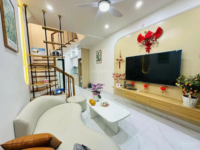Cho thuê Nhà Ngõ 376 Khương Đình - Thanh Xuân 40M² 4 Tầng 4 Ngủ - Full Nội Thất - Giá Thuê 15tr