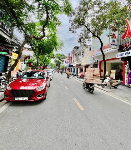 MẶT TIỀN KINH DOANH MAI THÚC LOAN + NHÀ 2,5 TẦNG - NỘI THÀNH HUẾ