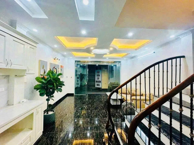 Cho thuê Nhà Kim Ngưu - Hai Bà Trưng 35M² 5 Tầng 3 Ngủ - Nội Thất CB - Ngõ Xe Ba Gác - Giá Thuê 17tr
