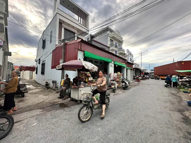 1KT65 🔥 **CHỦ GIẢM NGAY 200 TRIỆU – LÔ ĐẤT 65M² NGAY CHỢ HÒA LIỄU** 🔥