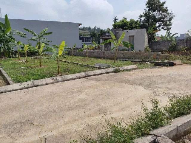 Bán Đất 60m2 giá 380 triệu tại Liên Khê , ngõ ô tô 7 chỗ quay đầu.k đồi núi k lỗi .l/h:076.231.9990 e Thúy