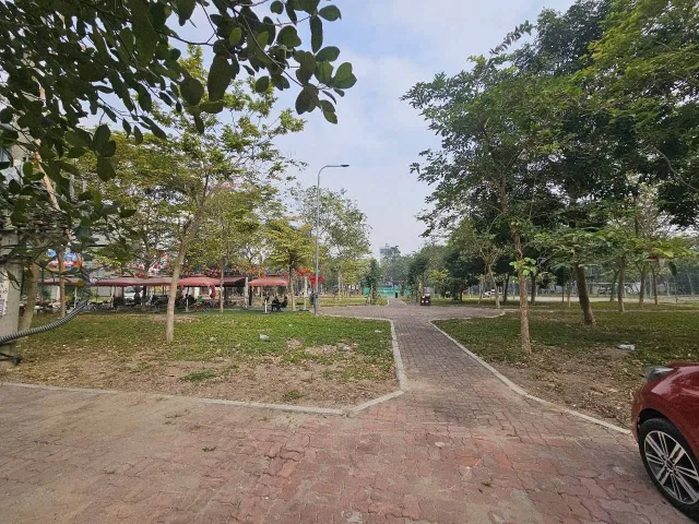 BánCần bán nhanh lô đất Phạm Ngũ lão nhìn vườn hoa to thoáng mát, mặt đường rộng thênh thang