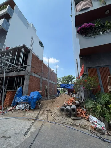 Bán Đất Hoàng Quốc Việt, 62M2, Mặt Tiền 5M, Đường Nhựa 8m. Phú Mỹ Hưng