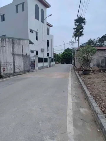 LÔ ĐẤT SIÊU ĐẸP TẠI ĐAN NHIỄM- VĂN GIANG- Ô TÔ TẢI TRÁNH NHAU VỊ TRÍ TRUNG TÂM