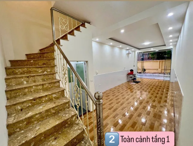 Cho thuê Nhà Ngõ 16 Huỳnh Thúc Kháng - Đống Đa 50M² 5 Tầng 6 Ngủ - Vừa Ở, Vừa Kinh Doanh - Giá Thuê 27tr