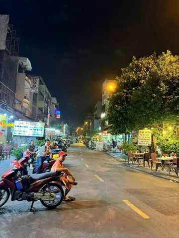 Bán Nhà riêng 72m2 có sẵn 72 m2 thổ cư giá 9.8 tỷ tại Đường Phan Xích Long Phường 12 Quận 11 TP. Hồ Chí Minh