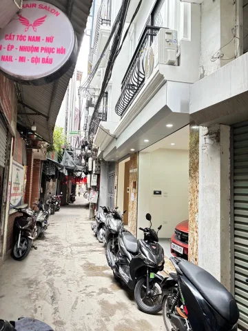 Bán Nhà riêng 50m2 có sẵn 50 m2 thổ cư giá 14 tỷ tại - Chọn - - Chọn - Phường Cầu Giấy Hà Nội