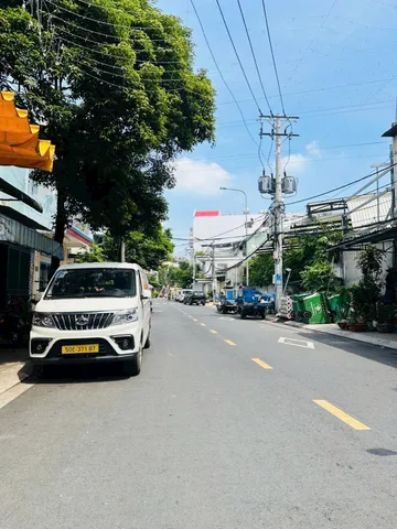 Nhà đẹp giá cả nhẹ nhàng vị trí rất tốt
