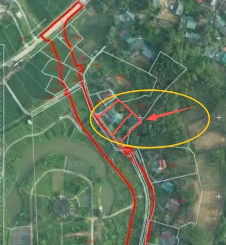 Bán Nhà riêng 200m2 có sẵn 100 m2 thổ cư giá 2.7 tỷ tại Xã Hy Cương Thành phố Việt Trì Phú Thọ