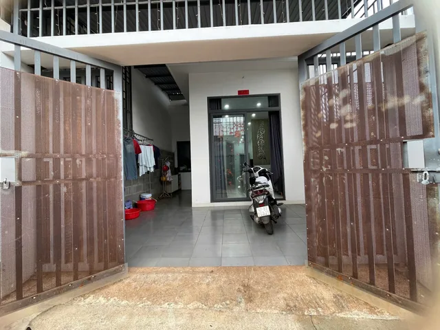 Bán Nhà riêng 113m2 có sẵn 60 m2 thổ cư giá 2.49 tỷ tại Xã Cư ÊBur Thành phố Buôn Ma Thuột Đắk Lắk