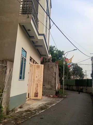 Bán Nhà riêng 234m2 có sẵn 234 m2 thổ cư giá 3.4 tỷ tại Đường Tỉnh lộ 302 Thị trấn Hương Canh Huyện Bình Xuyên Vĩnh Phúc