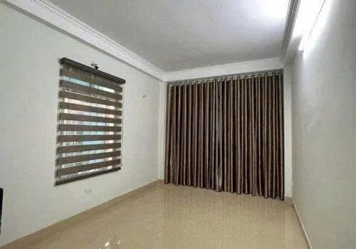 Cho thuê Nhà Ngõ 193 Phú Diễn -Bắc Từ Liêm 30M² 5 Tầng 3 Ngủ - Nội Thất CB - Giá Thuê 11tr - Nhận Nhà 1/8