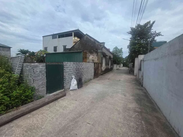 Bán Đất 70m2 có sẵn 70 m2 thổ cư giá 4.65 tỷ tại - Chọn - Xã Tân Tiến Huyện Văn Giang Hưng Yên