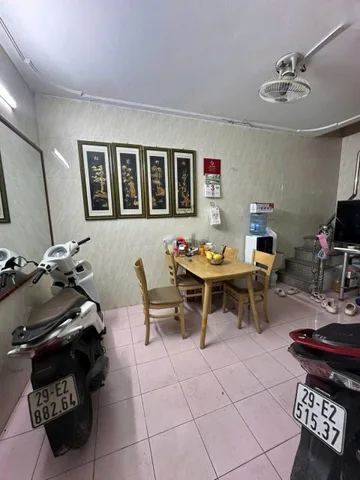 Cho thuê Nhà  Ngõ 26 Võ Văn Dũng - Đống Đa 40M² 4 Tầng 4 Ngủ - Vỉa Hè Rộng Ô Tô Tránh - Ở, Kinh Doanh VP... Giá Thuê 18tr