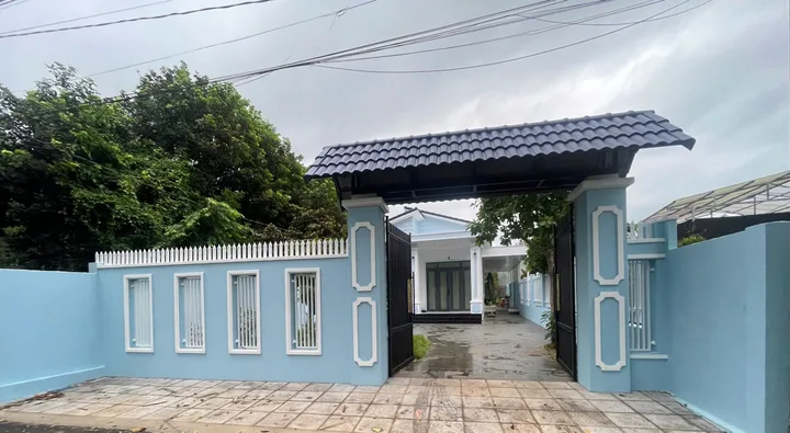 Bán nhà riêng gần chợ Long Phước - Nhà mới toanh , vào ở ngay