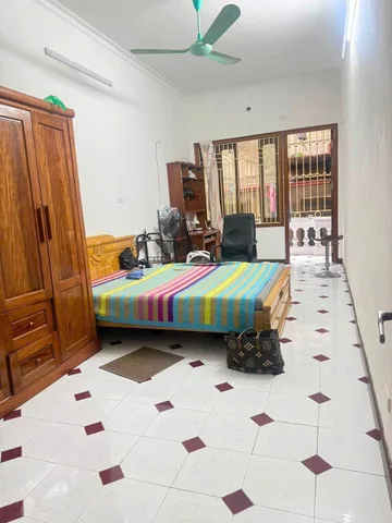 Cho thuê nhà ngõ 95 Chùa Bộc, Đống Đa 40m x 4T giá 15.5 triệu