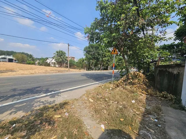 Bán Đất 644m2 có sẵn 644 m2 thổ cư giá 1.9 tỷ tại - đường Nguyễn Thị Lắng- Thị trấn Củ Chi Huyện Củ Chi TP. Hồ Chí Minh