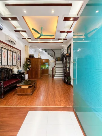 Nhà phân lô Trần Khát Chân: 49m2, 5 tầng, Mercedes lùi cửa - Vị trí cực đẹp cho chủ nhân xứng tầm