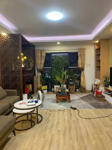 Cho thuê Căn hộ chung cư Paragon ngõ 86 Duy Tân, Cầu Giấy 138m, 3PN2VS FULL ĐỒ
