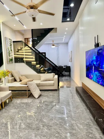 Bán nhà Hoàng Văn Thái, Thanh Xuân – Giá 14.5 tỷ – DT 45m² x 5 tầng - MT 4m – Ô tô đỗ cửa, Nhà mới, Phân lô