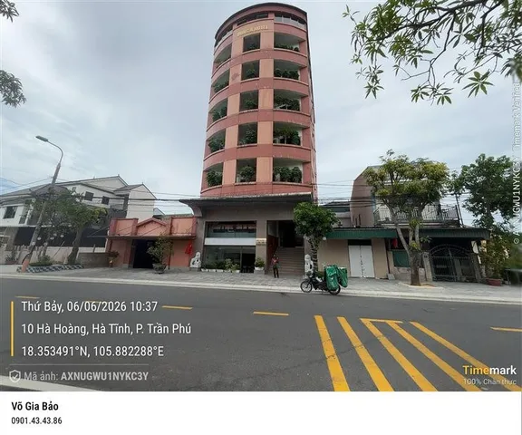 KHÁCH SẠN 8 TẦNG MẶT TIỀN
PHỐ HÀ HOÀNG, TP HÀ TĨNH.