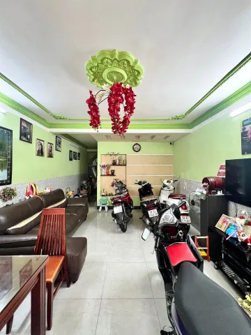 HXM, Tân Hóa, 70m2, nở hậu, 3pn, có pn trệt, Gần vòng xoay Phú Lâm