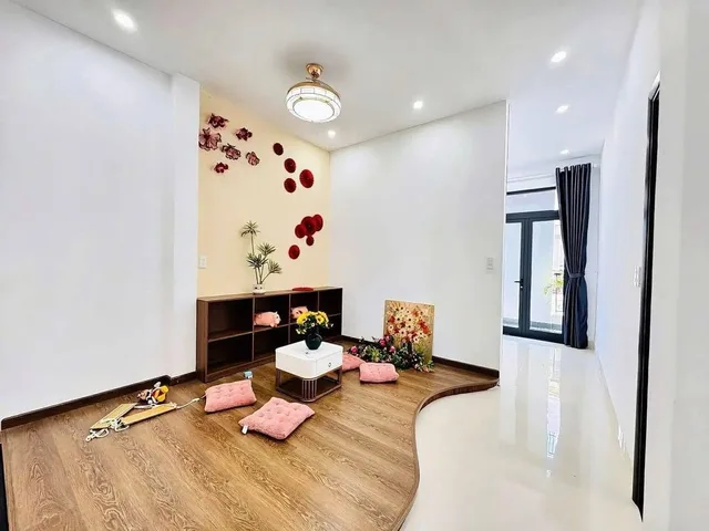 Bán Nhà riêng 92.2m2 có sẵn 92.2 m2 thổ cư giá 5.3 tỷ tại Đường Tôn Đản Phường Hòa Phát Quận Cẩm Lệ Đà Nẵng