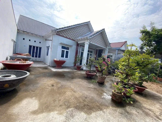 Bán Nhà 479.6m2 có sẵn 78 m2 thổ cư tại Xã Phước Hậu Huyện Long Hồ nay là phường Phước Hậu, tỉnh Vĩnh Long